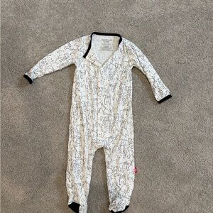 Magnetic Me White Footie with Black Accents